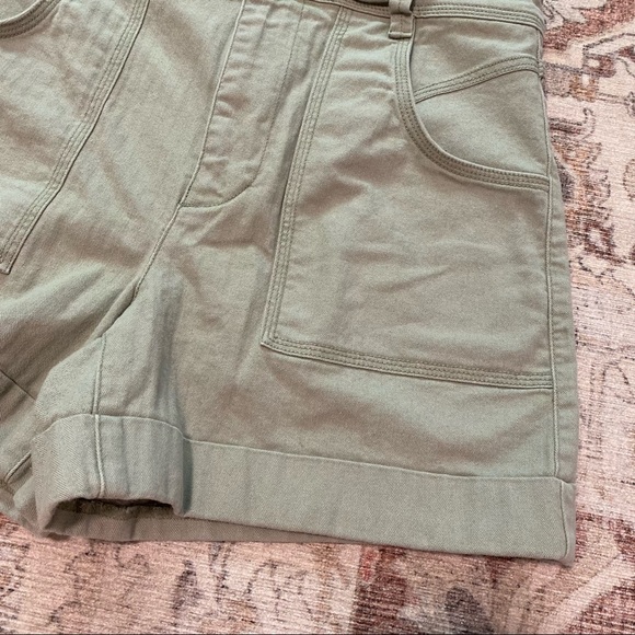 Madewell High-Rise Cuffed Shorts - Picture 4 of 7